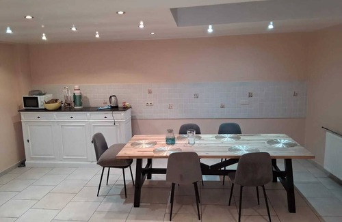 Vorst House | Homerez - House near Forest 125 m² for 6 guests