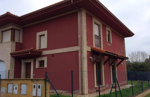 Concha House | Homerez - Large house 1 km from the beach for 12 pers. with garden in Casasola