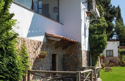 Vidreres Villa | Homerez - Luxurious Villa in Sils with Pool and Garden
