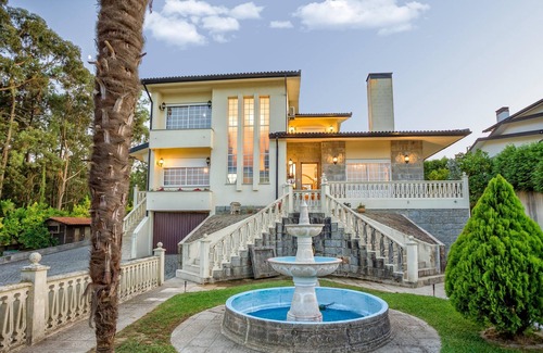 Valenca Other | Homerez - Mansion for 25 ppl. with swimming-pool, jacuzzi and garden at Valença
