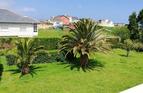 Fazouro House | Homerez - Nice house for 8 ppl. with terrace at Nois, Lugo