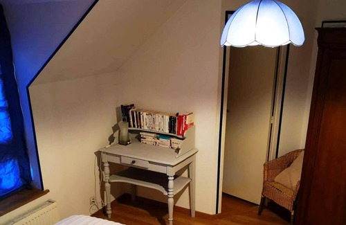 Le Vaudreuil House | Homerez - Nice house for 6 ppl. with garden and terrace at Le Vaudreuil