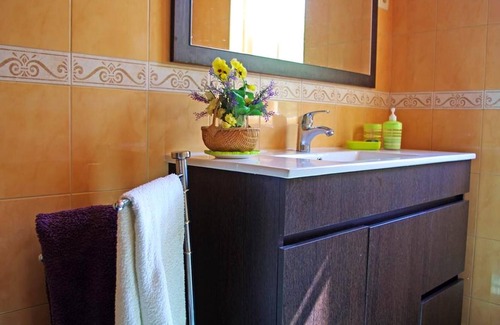 Lamego Villa | Homerez - Nice villa for 6 ppl. with swimming-pool, garden and terrace at Lamego