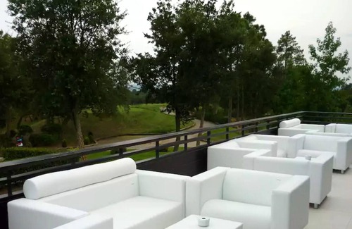 Cassa de la Selva Apartment | Homerez - Spacious Apartment in Cassà de la Selva - 82 m²