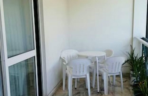 Oliveira do Castelo Apartment | Homerez - Spacious appartement for 6 ppl. with balcony at Guimarães