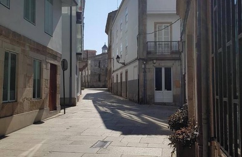 La Coruna House | Homerez - Spacious house with terrace and balcony in A Coruña