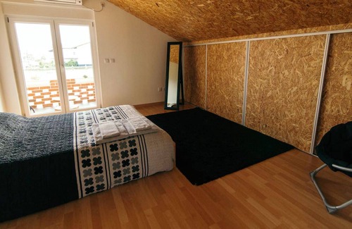 Ponte de Vagos House | Homerez - Spacious house 11 km away from the beach for 5 ppl. at Ponte de Vagos
