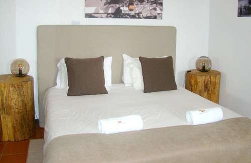 Queimada Apartment | Homerez - Studio for 2 ppl. with shared pool, jacuzzi and terrace at Armamar