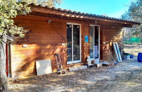 Cucuron Apartment | Homerez - Superb studio for 2 pers. with garden and terrace in Cucuron