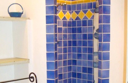Saint-Michel-l'Observatoire Villa | Homerez - Villa for 4 ppl. with swimming-pool, garden and terrace at Dauphin
