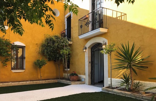 Can Trabal Villa | Homerez - Villa in Can Trabal, Pool