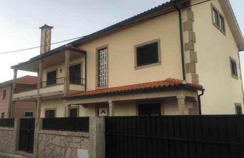 Cossourado Villa | Homerez - Villa in Ponte de Lima