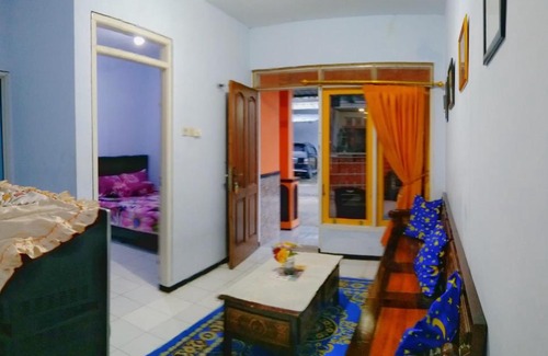 Beji House | Homestay Andari