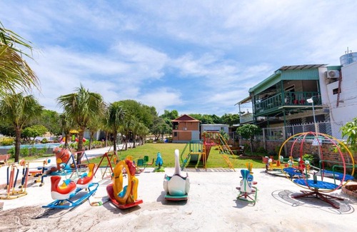 Vung Tau Ski Chalet | Homestay bungalow Vũng Tàu