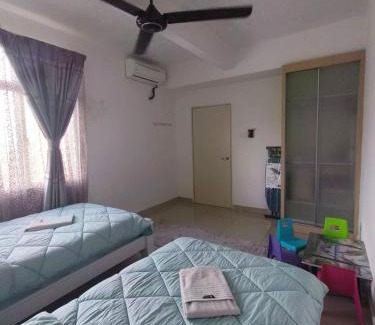 Wakaf Che Yeh Apartment | HomeStay De’Viana NMS Residence