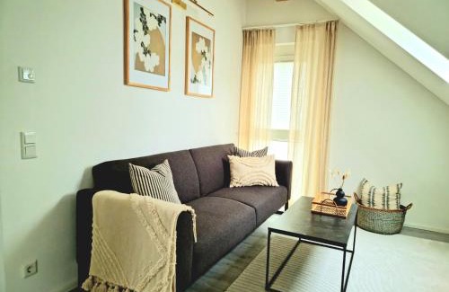 Richard-Strauss-Straße Apartment | Homestay-Stylish, Zentral- Loft Apartment-Parking