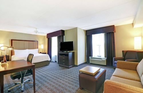 Cambridge Hotel | Homewood Suites by Hilton Cambridge Waterloo Ontario