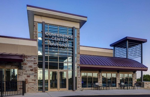Oak Creek Hotel | Homewood Suites By Hilton Oak Creek Milwaukee