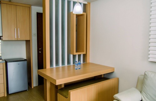 Panunggangan Utara Apartment | Homey And Serene 2Br At Great Western Resort Apartment