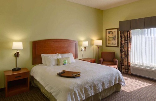 Quad Cities House | Homey & Spacious Suite! Your Ultimate Escape