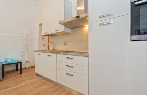 Quartiere XVII Trieste Apartment | Homs Apartment Quartiere Africano