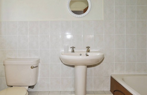 Winscombe House | Honey Acre Cottage - E2379