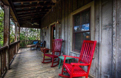 Fredericksburg Cottage | Honey Creek Cottage | Relax and Unwind in the Scenic Hill Country
