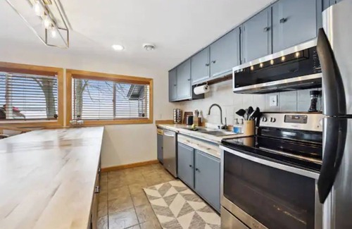 Onamia Cabin | Honey Hole Lodge