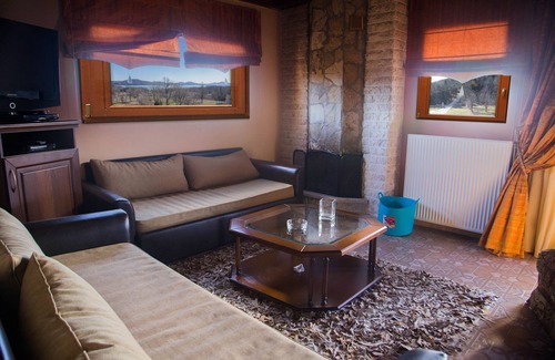 Krionerion Apartment | Honeymoon Suite Two Space Apartment