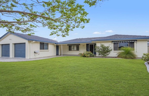 Port Macquarie House | HOOKED ON HIBBARD, TOP NOTCH