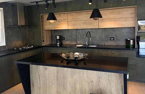 Chincha Baja House | HOP Honolulu: space & style by the beach