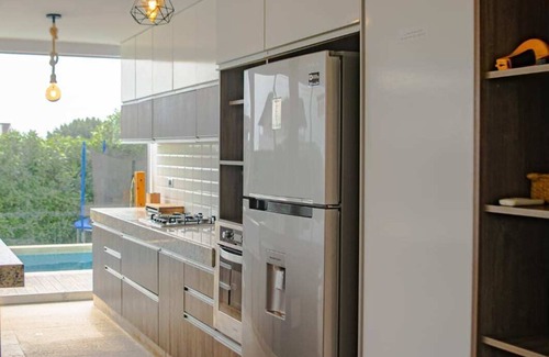 Ica Villa | HOP Malibu: luxury beachfront in Chincha