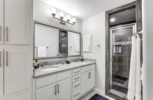 Biggs Field House | Horizon City Home w/Pool: 19 Mi to El Paso