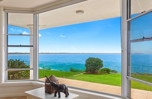 Culburra Beach House | Horizon – where the sea meets the sky
