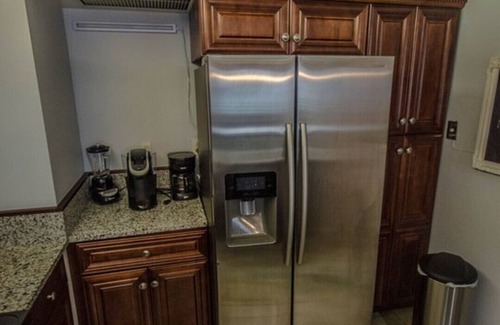Seabreeze Park Condo | Horizons Condominium 10th floor 2/2 Ocean Front