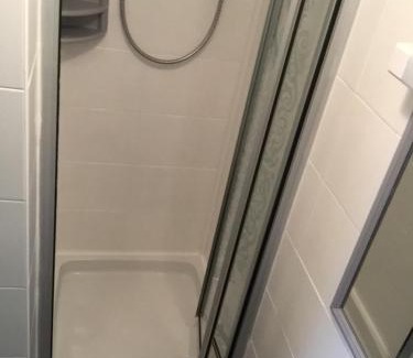 Blackpool Town Center House | Hornby Villa B&B Couples & Families Only- Quiet Central Location- Near To Winter Gardens