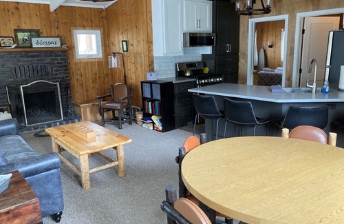 Nathrop Cabin | Hortense Cabin at Deer Valley Ranch. Family friendly w/resort amenities included