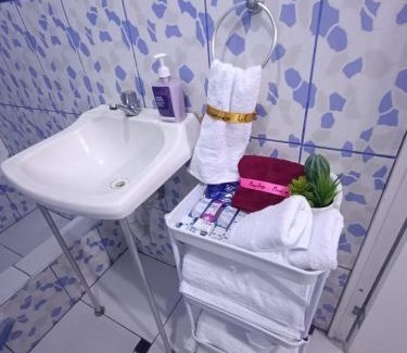 Callao House | Hospedaje - A y C Taxi- Airport - Accommodation