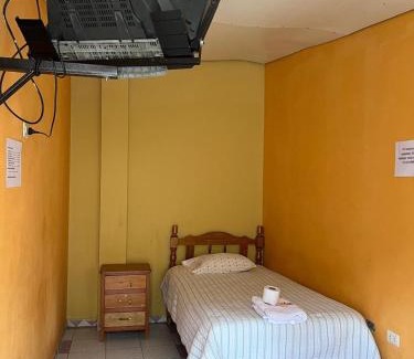 Ayacucho Hotel | Hospedaje El Centro