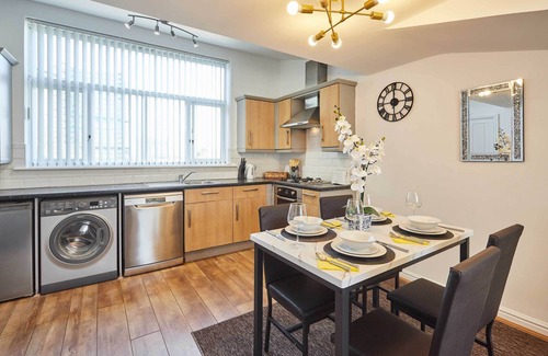 Wolverhampton House | Host & Stay | Abigail's Apartment
