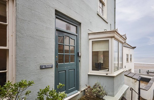 Sandsend House | Host & Stay | Beachside Cottage