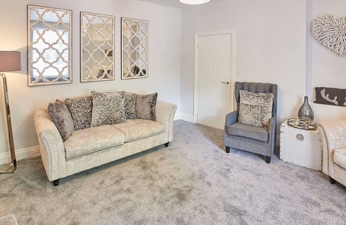 Durham House | Host & Stay | Church View