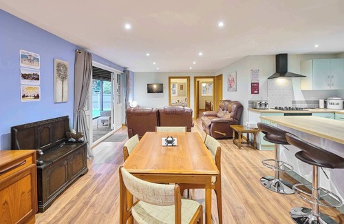 Aldborough Ski Chalet | Host & Stay | Dovecote View