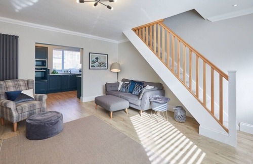 Witton Gilbert House | Host & Stay | No.8 Su
