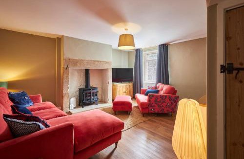 Newbrough House | Host & Stay - North Cottage