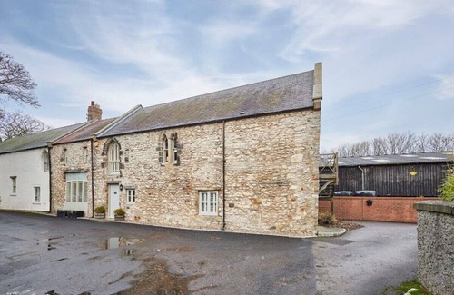Peterlee House | Host & Stay | The Hayloft