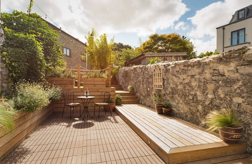Lyme Regis Apartment | Host & Stay | The Hideaway