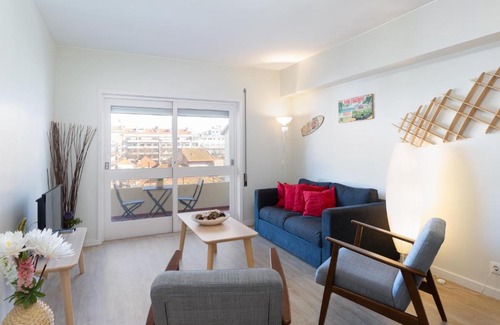 Leixões Apartment | Host Wise - Trendy Bright Flats with Jacuzzi - 5 min Beach