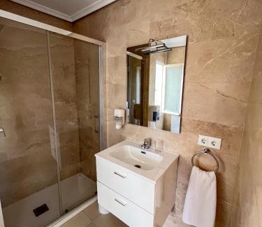 Aranda de Duero Hotel | Hostal Entre Puertas