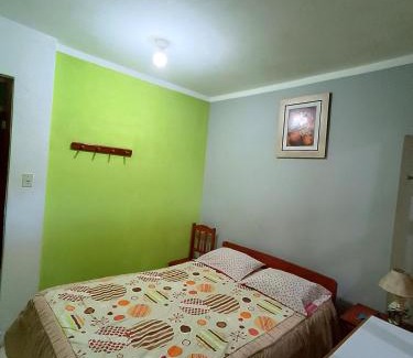 Churin House | HOSTAL GRAU